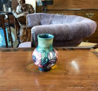 moorcroft vase (small) Thumbnail 2
